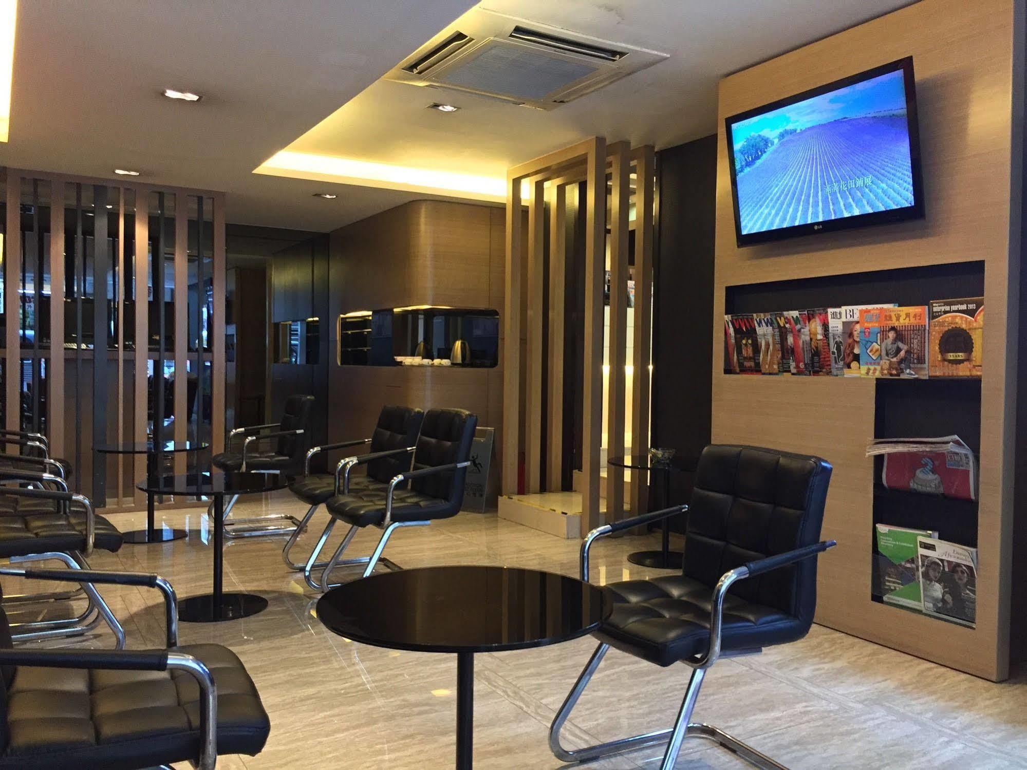 Metacity Mk 名廸旺角 Hongkong Zewnętrze zdjęcie